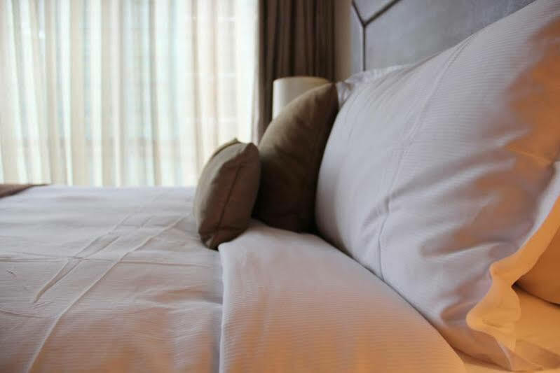 Oakwood Residence Hangzhou Esterno foto